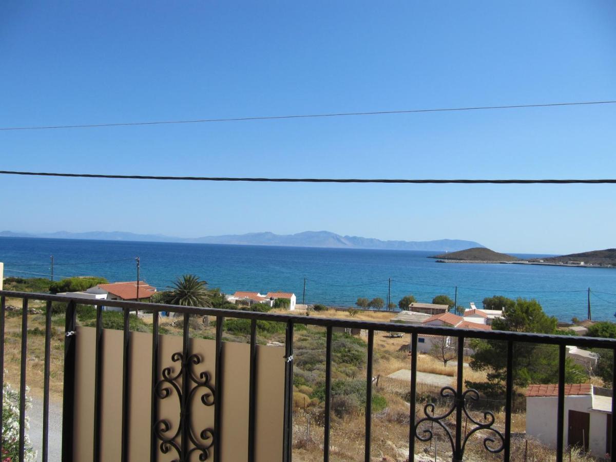Eugenia travasarou sea view appartments Diakofti Esterno foto