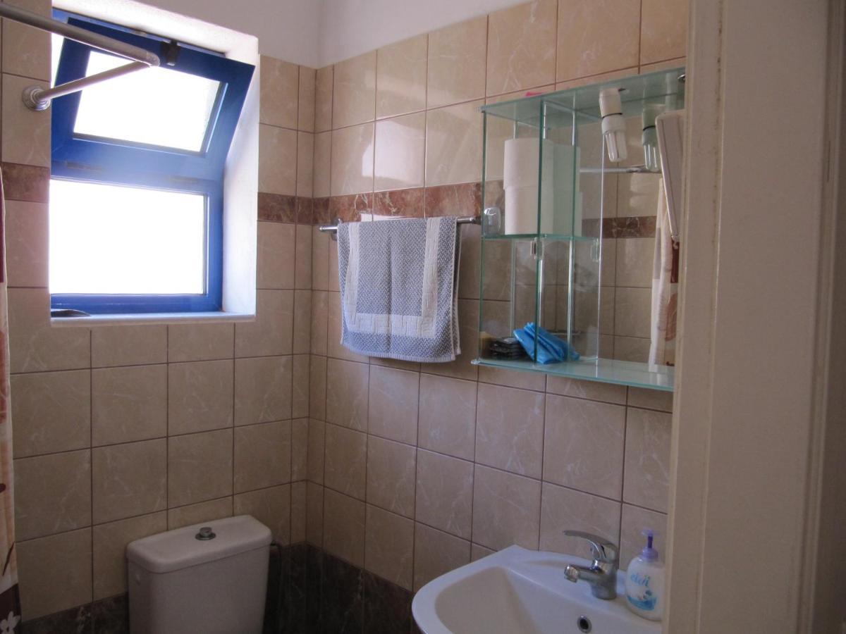 Eugenia travasarou sea view appartments Diakofti Esterno foto
