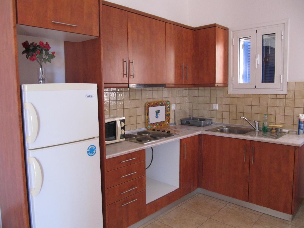 Eugenia travasarou sea view appartments Diakofti Esterno foto