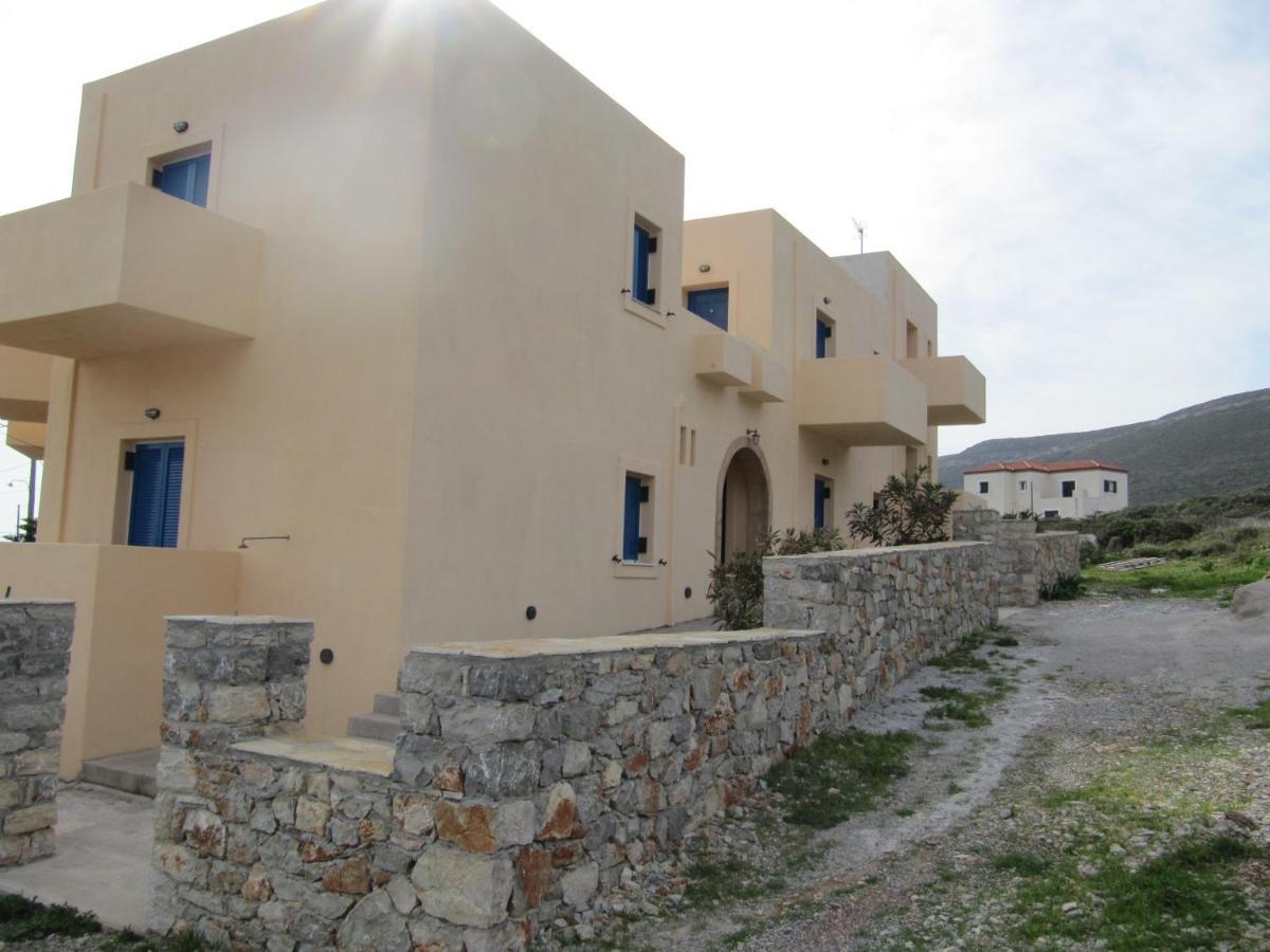 Eugenia travasarou sea view appartments Diakofti Esterno foto