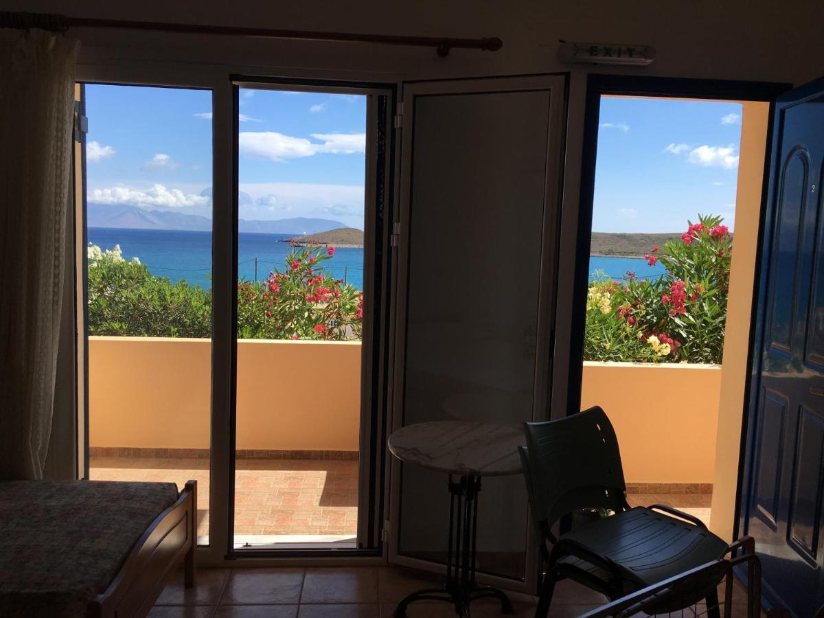 Eugenia travasarou sea view appartments Diakofti Esterno foto